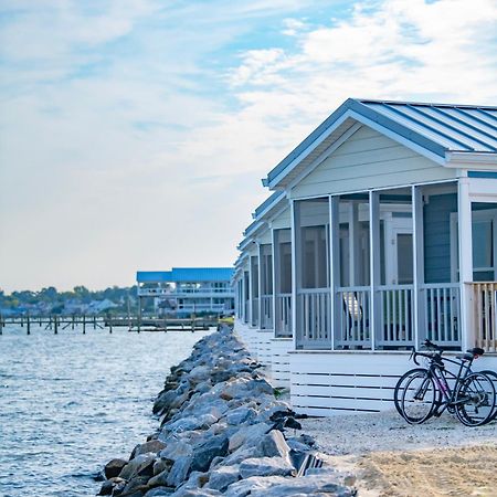 Blufin Bungalows & Marina 친커티그 외부 사진
