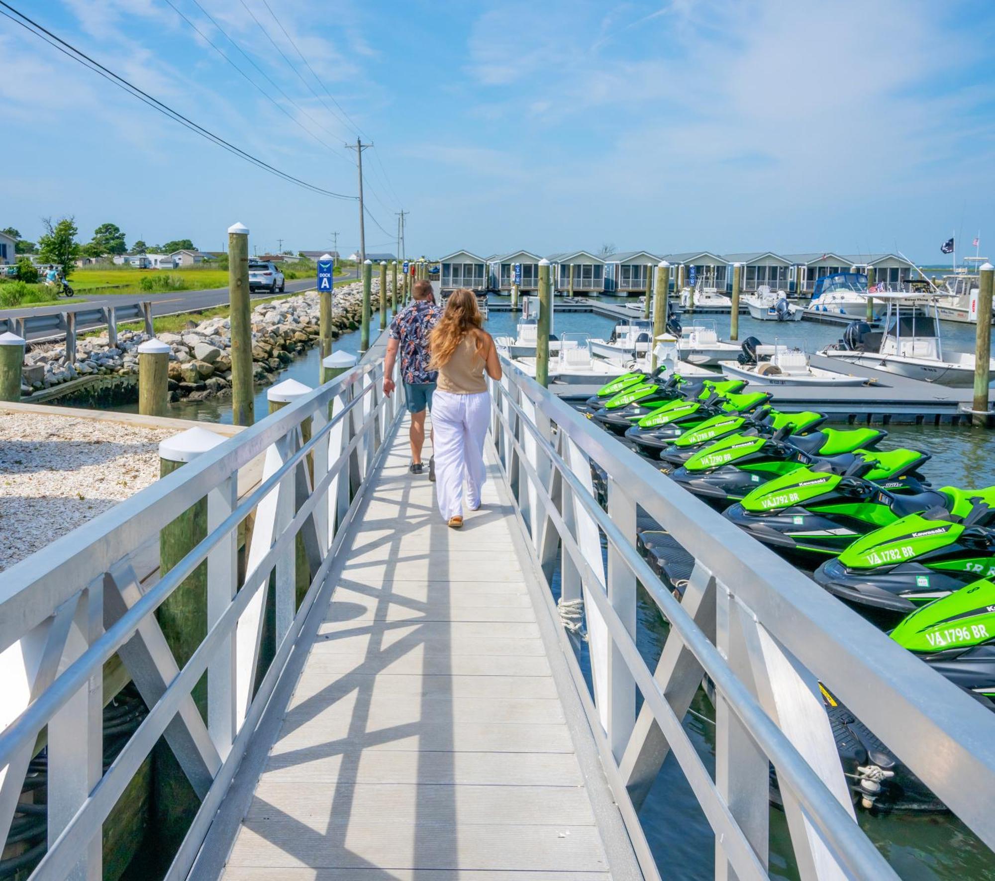 Blufin Bungalows & Marina 친커티그 외부 사진